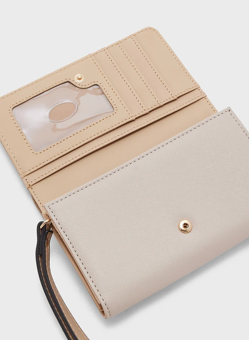 جس Garrick Clutch