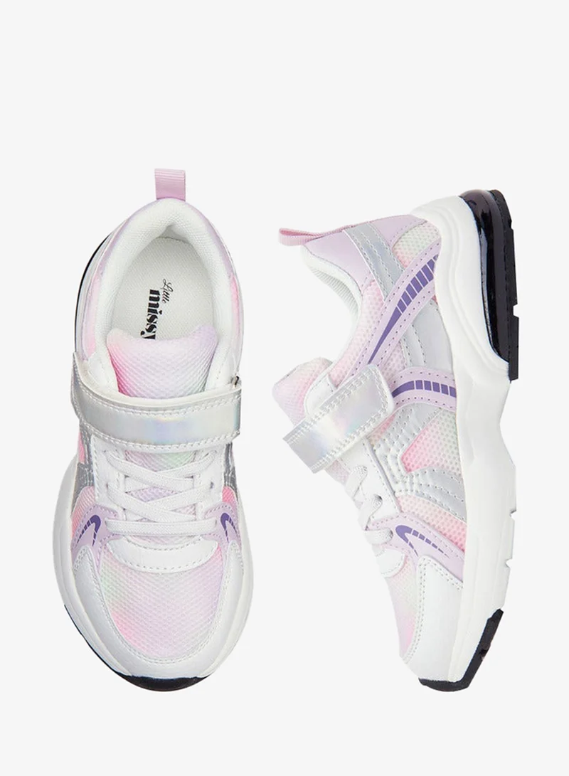 ليتل ميسي حذاء رياضي بناتي بشريط لاصق