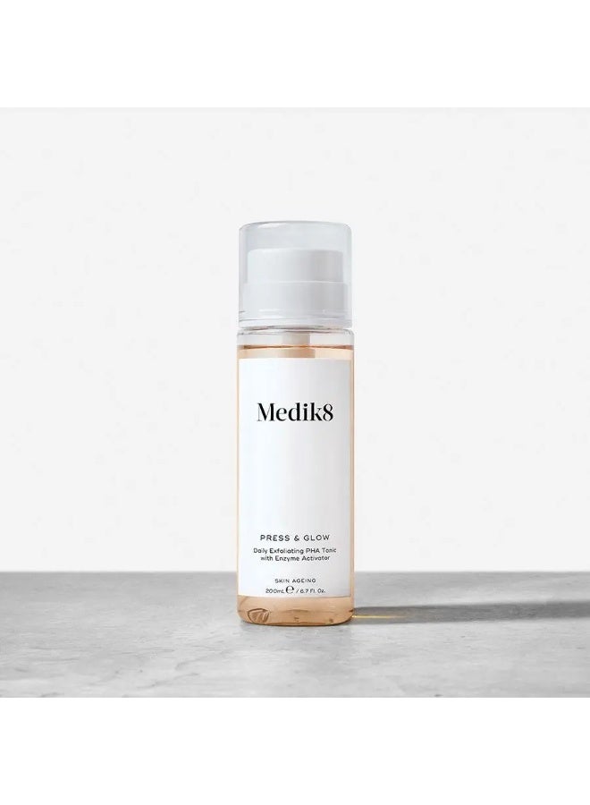 Medik8 Liquid Peptides Peptides Serum 30mL + Press and Glow 200mL - Image 2