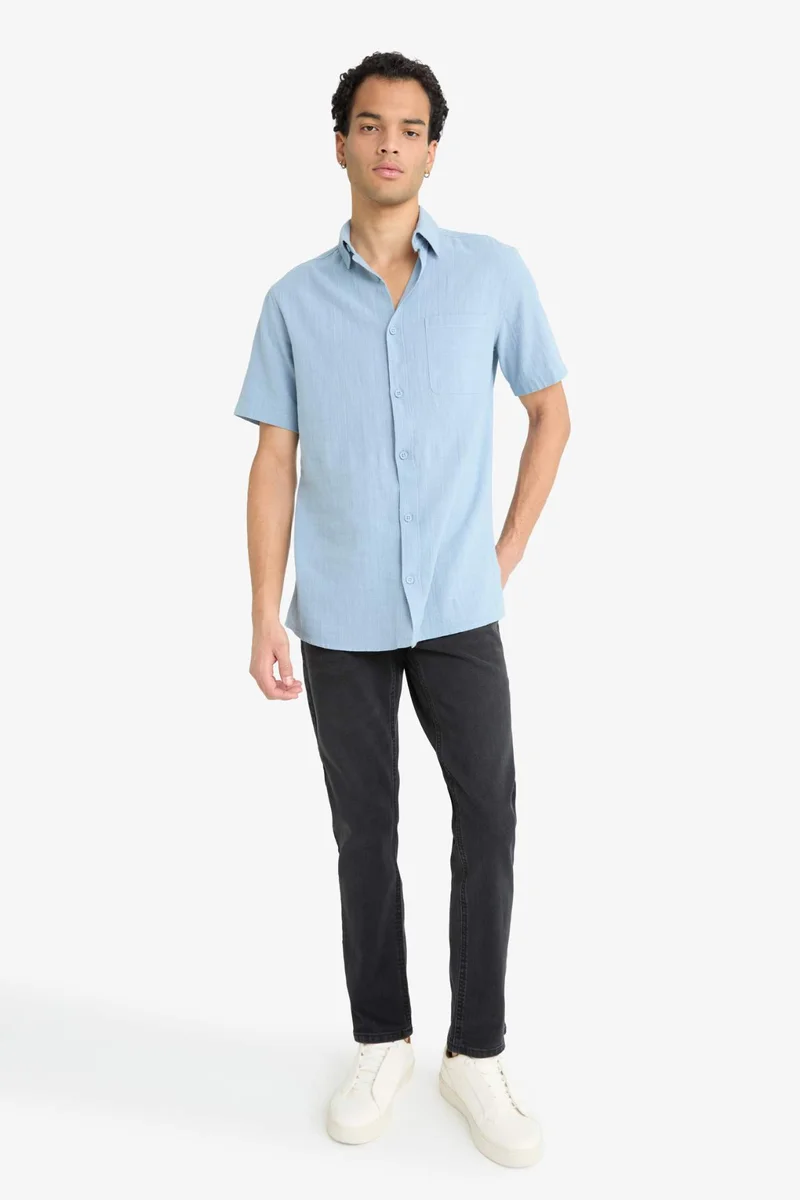 ديفاكتو Slim Fit Polo Collar Short Sleeve Shirt