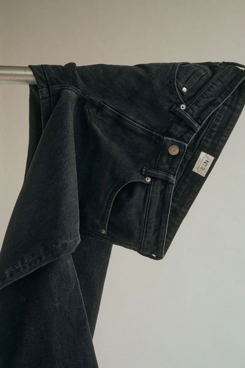 اتش اند ام جينز عادي