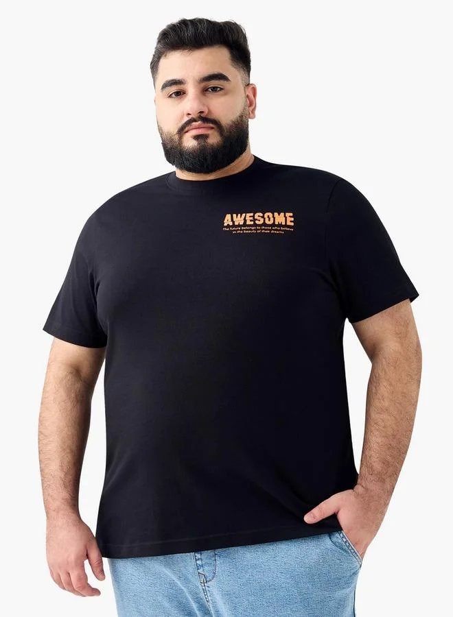 سبلاش فيڤ تيشيرت مقاس كبير بطبعة شعار ورقبة دائرية وأكمام قصيرة