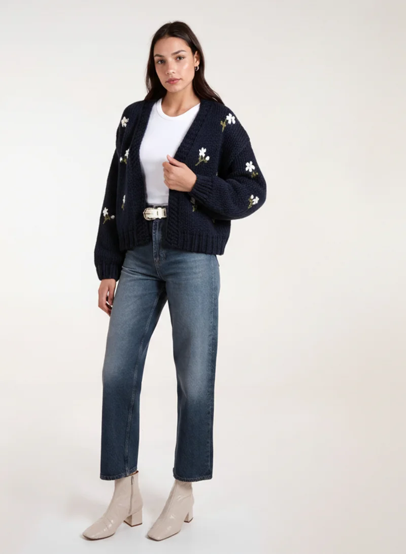 Blue Vanilla Flower Embroidery Detailed Cardigan