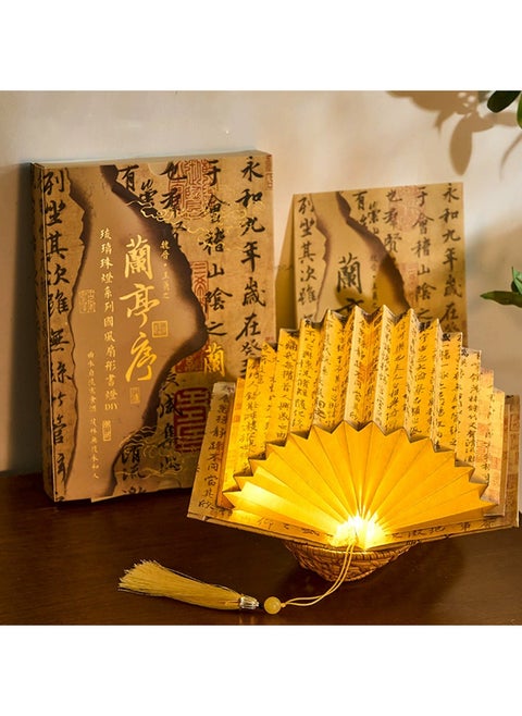 Fan-shaped book lamp, folding desk lamp inspired by the traditional Chinese folding fan, is not only a tool for lighting, but also a piece of oriental romance that can be held in the palm of your hand.