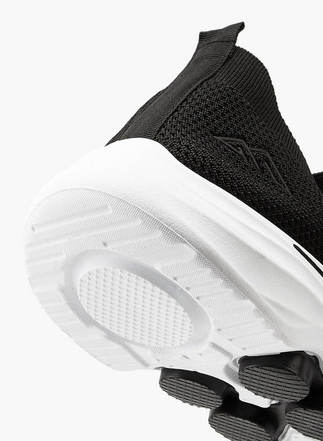 Oaklan by Shoexpress Textured Slip-On Sports Shoes with Pull Tab - Image 4