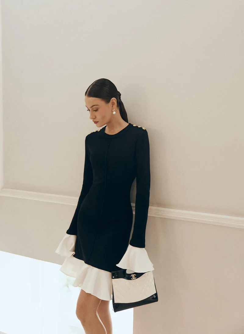 Lichi Mini knitted dress with contrasting flounces on the cuffs and skirt