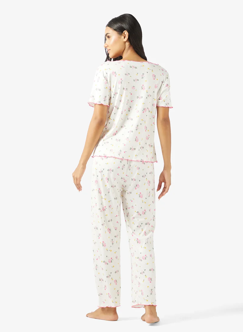 جينجر طقم بيجامة وبلوزة بطبعة زهور بنقش شبكي