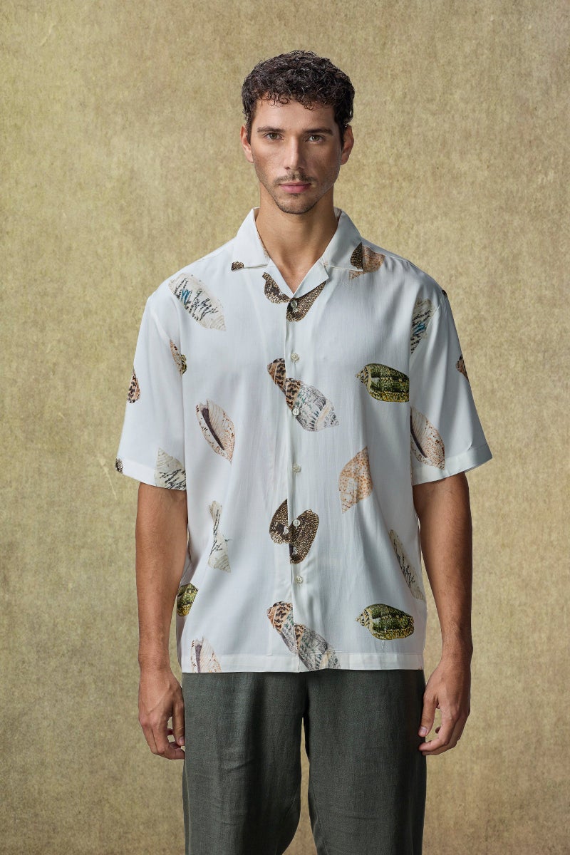 SNITCH Yacht Club Luxe Seashell Print Resort Shirt - Image 4