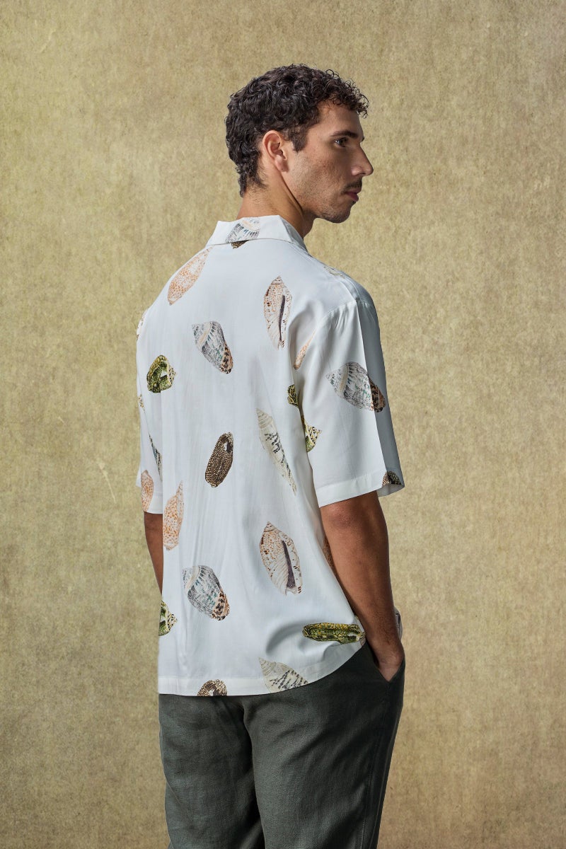 SNITCH Yacht Club Luxe Seashell Print Resort Shirt - Image 5