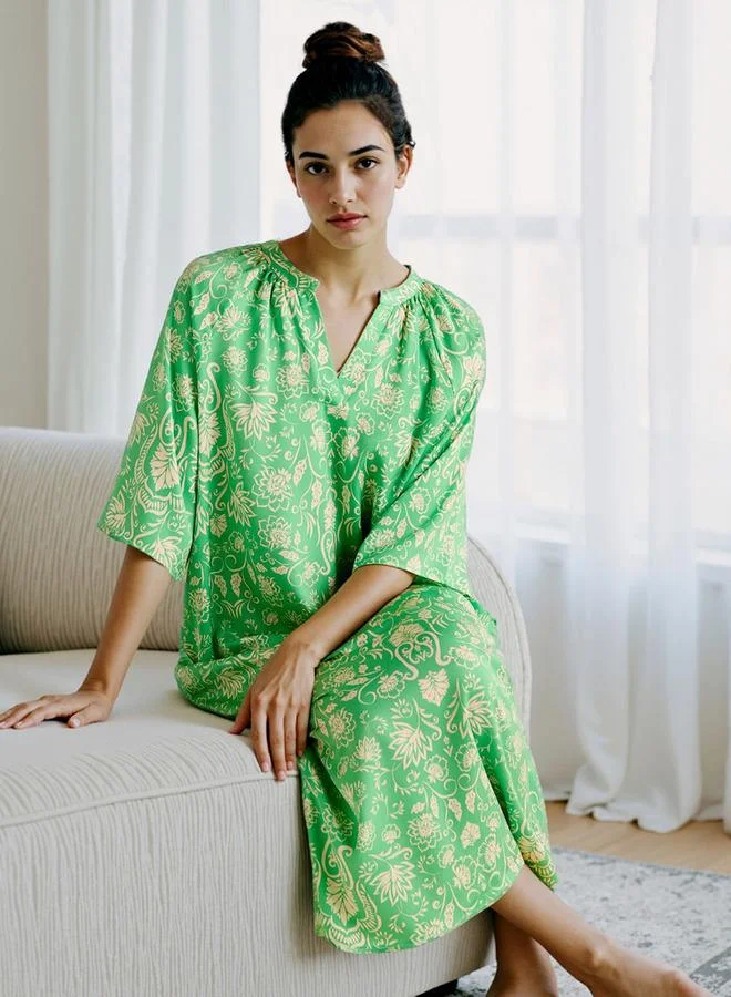 Splash FAV Printed Night Dress with Collar and 3/4 Sleeves