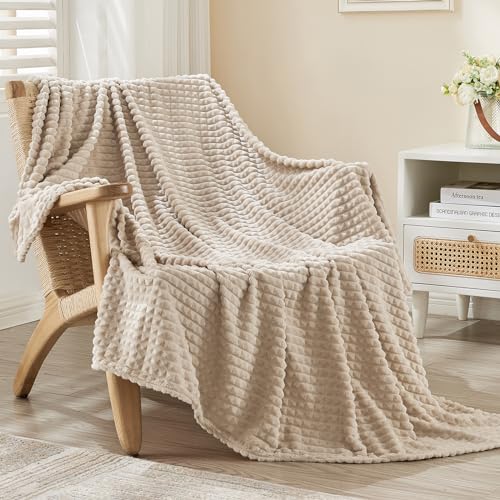 EMME Fleece Blanket, 3D Jacquard Throw Blanket for Couch and Bed, Soft Cozy and Fluffy Blankets Lightweight Luxury Flannel with Geometric Grid Design (Beige, 50'' x 60'') - Image 2