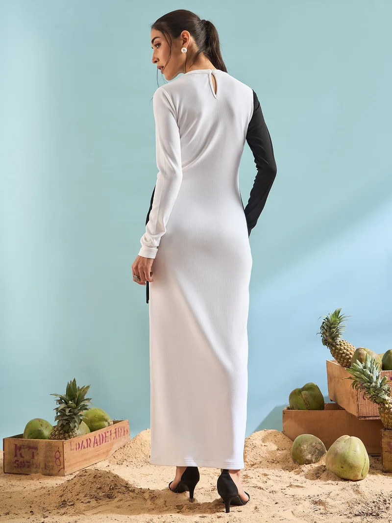 بانيت فستان سهرة طويل (Gown) مضلّع لتقسيم الجسم - تباين الأبيض والأسود