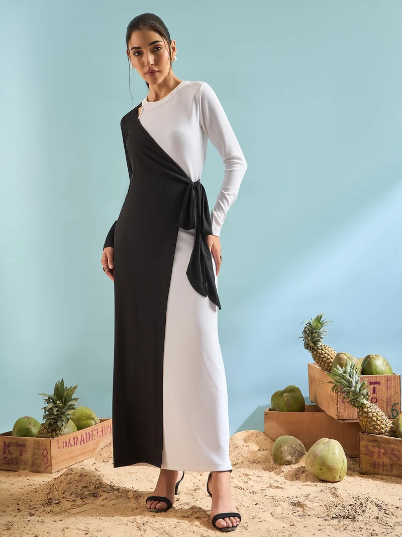 بانيت فستان سهرة طويل (Gown) مضلّع لتقسيم الجسم - تباين الأبيض والأسود