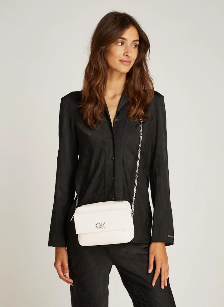 كالفن كلاين Pocket Detail Crossbody