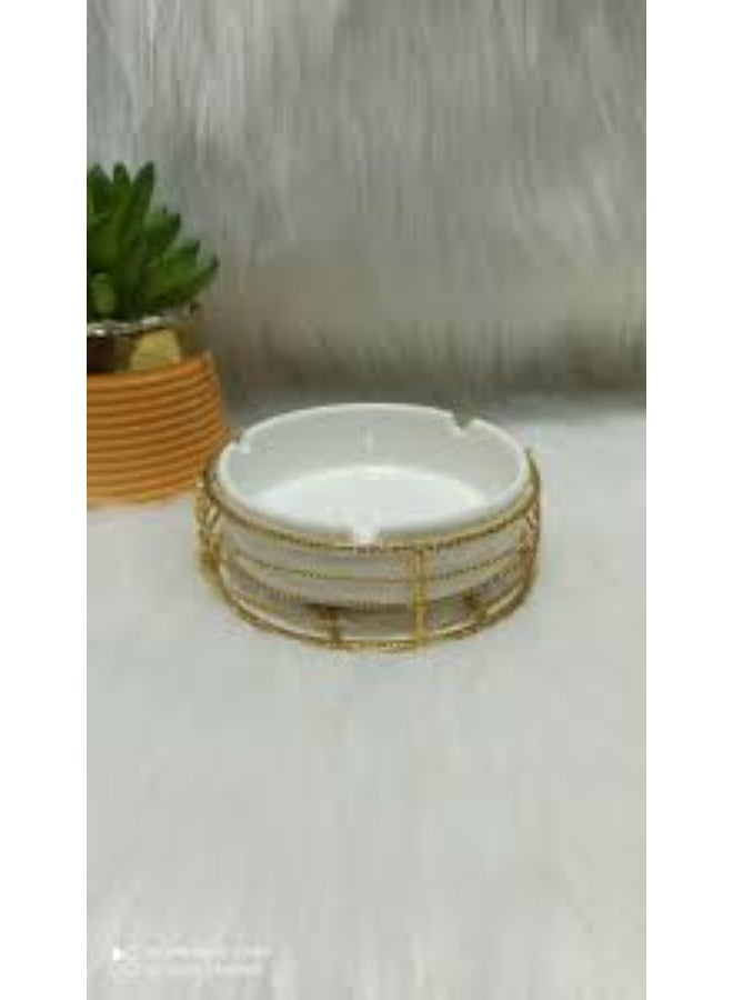 porcelain ashtray - Image 4