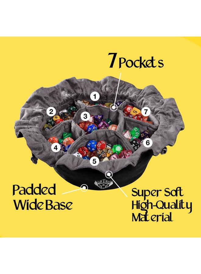 CARDKINGPRO حقائب نرد كارد كينغ برو الضخمة مع جيوب - سوداء - سعة 150+ نرد - منظم رائع لهواة جمع النرد، مثالي للزنزانات والتنانين [تصميم مسجل] - Image 3