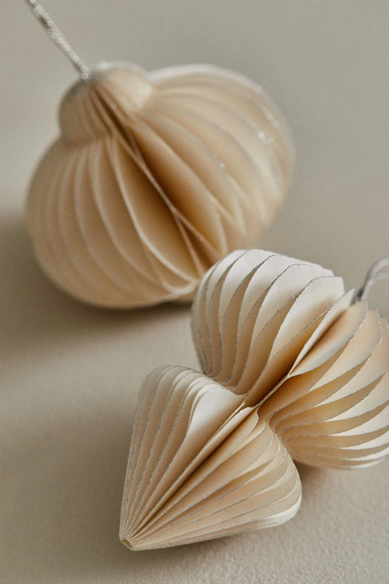 H&M 2-pack paper Christmas decorations