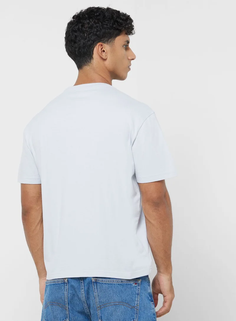 امريكان ايجل Embroidered Graphic Crew Neck T-Shirt