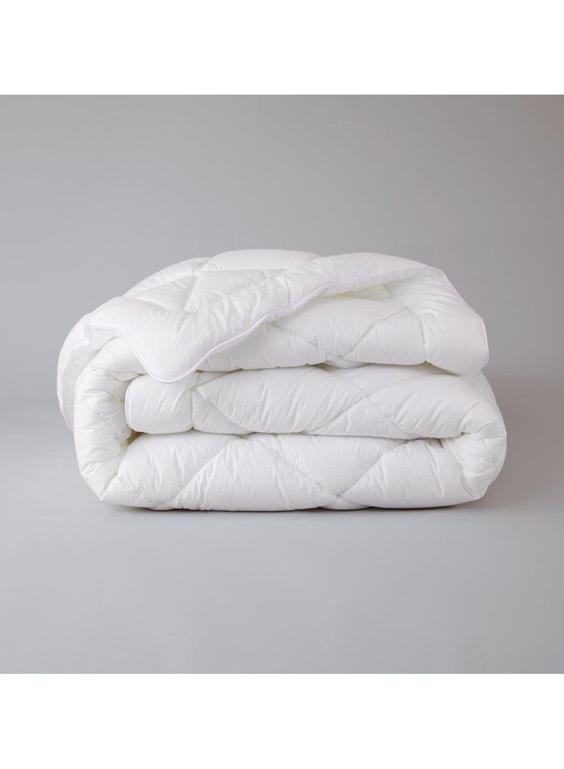 كونزيتا هوم لحاف حشوة نفرين من كونزيتا هوم_(240x260)سم - Image 1