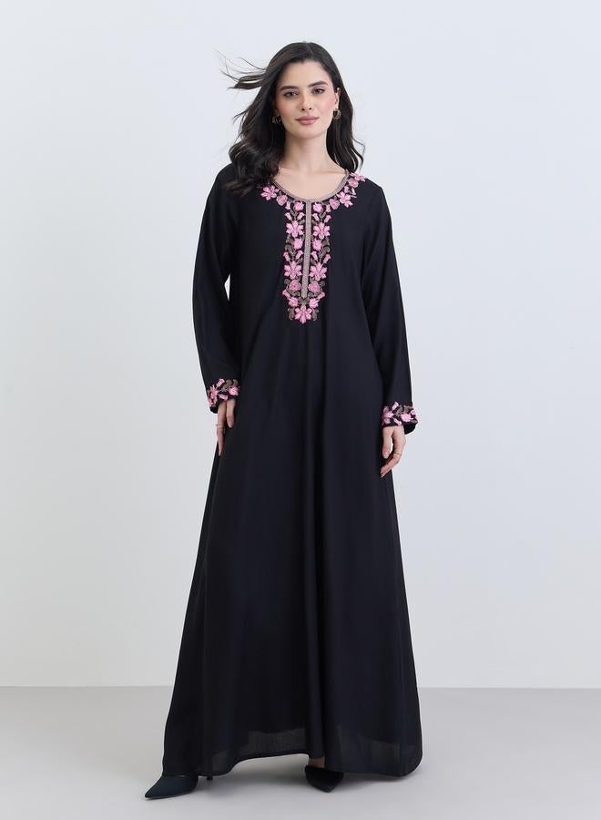 Amirah Black Embroidered A-Line Jalabiya - Image 3