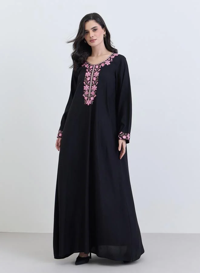 Amirah Black Embroidered A-Line Jalabiya