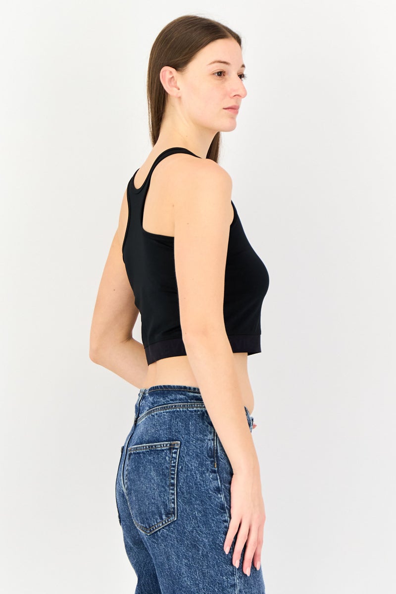 Levi's تي شيرت بلا أكمام دائري العنق للنساء، أسود - Image 2