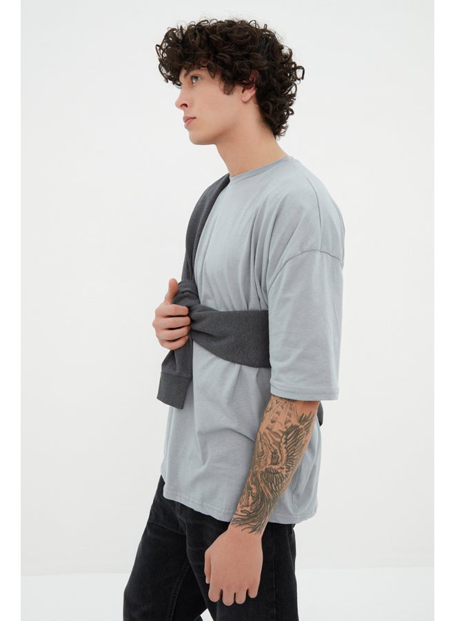 trendyol Gray Men's Basic  Crew Neck Oversize/Wide Cut Short Sleeve T-Shirt - Image 2