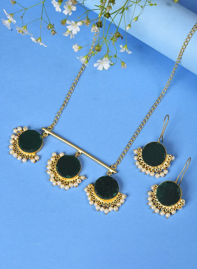 SOHI Green & White Stone-Studded & Beaded Artificial Jewellery Set