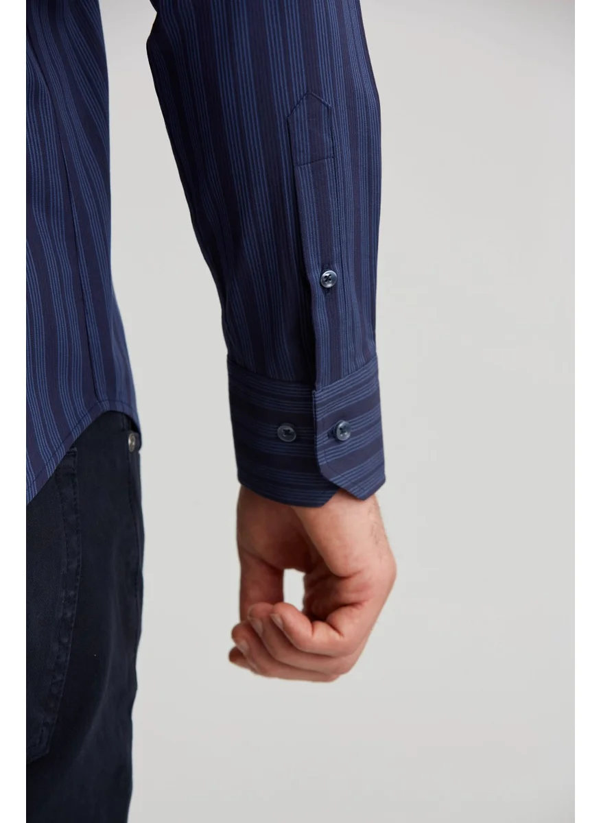 Bisse Sports Shirt Modern Fit Long Sleeve Pasha Collar Buttoned Dark Background Sports Striped Navy Blue GMCZG1722300201_D39