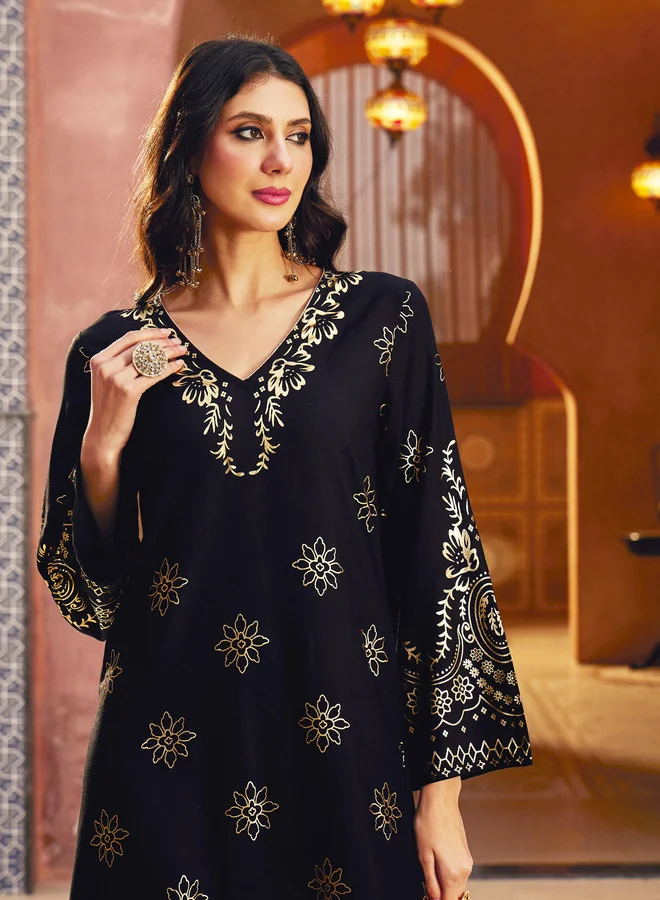 Sassafras  Black Foil Print A-Line Jalabiya for Women | Best Price UAE