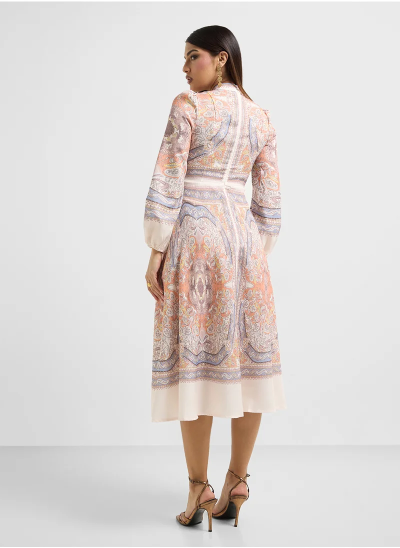 خزانة Abstract Print Dress