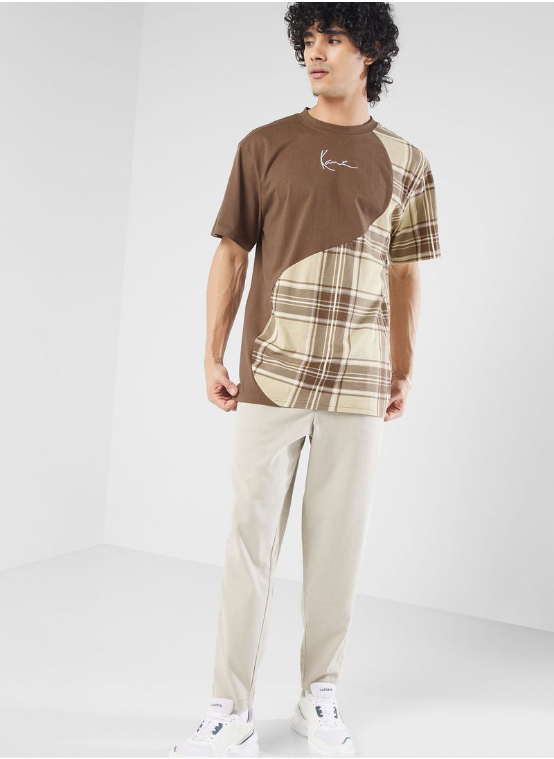 Karl Kani - Small Signature Wavy Block T-Shirt - Image 1