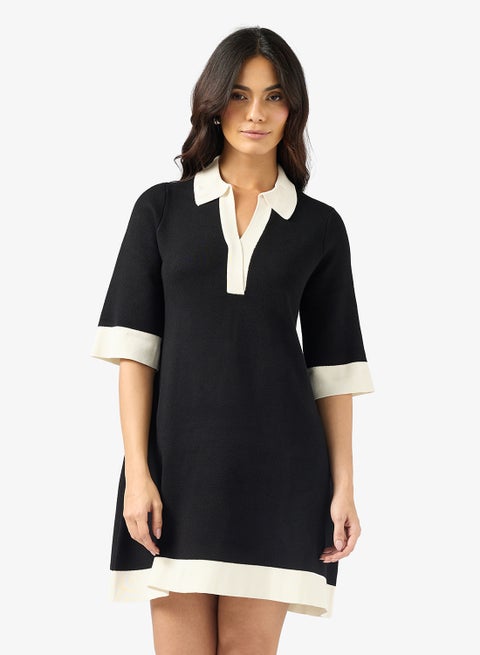 فستان ميدي بياقة على شكل حرف  من فمولي