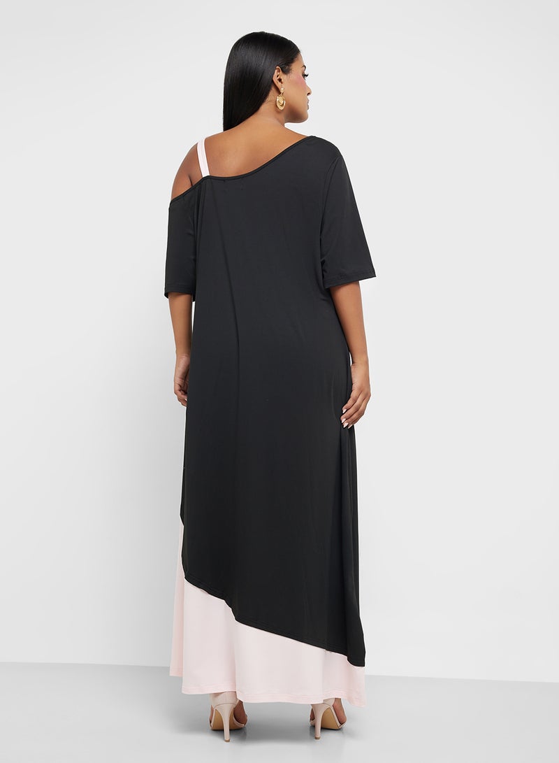 ايلا بلس فستان بحافة غير متماثلة - Image 2