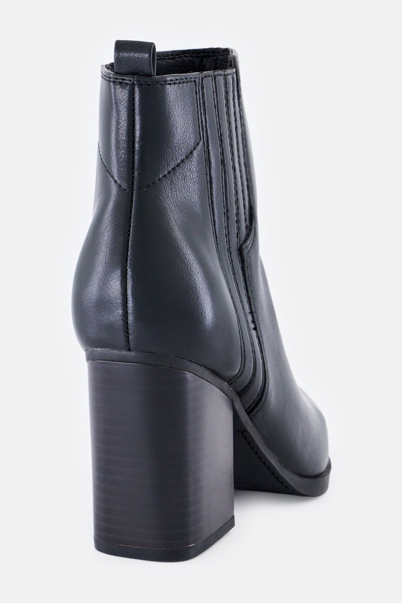 NINE WEST حذاء كاحل نسائي سهل الارتداء، أسود - Image 2