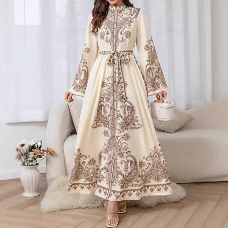 فستان مطبوع بأزهار كلاسيكي بياقة عالية وأكمام فانوس - Image 3