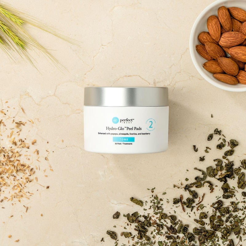 PERFECT IMAGE Hydro-Glo Peel Pads - Enhanced with Kojic, Mandelic, Glutathione, Licorice, Papaya, Pineapple, Bearberry Extracts (40% Strength) - Image 3