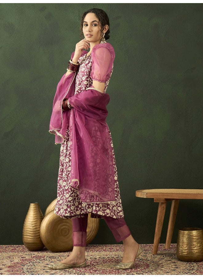 AKS Floral Embroidered Puffed Sleeves Organza Kurta with Trousers & Dupatta  - Image 4