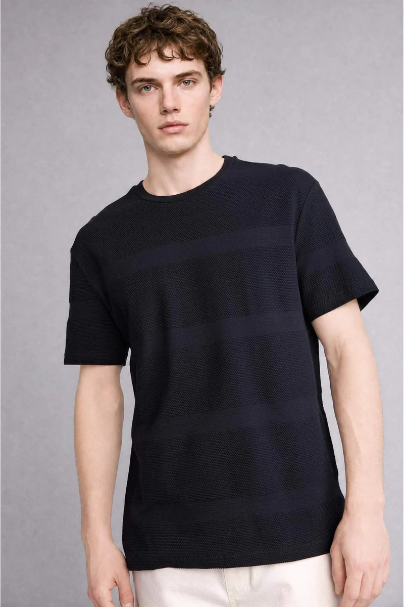 DeFacto Regular Fit Crew Neck Short Sleeve T-Shirt
