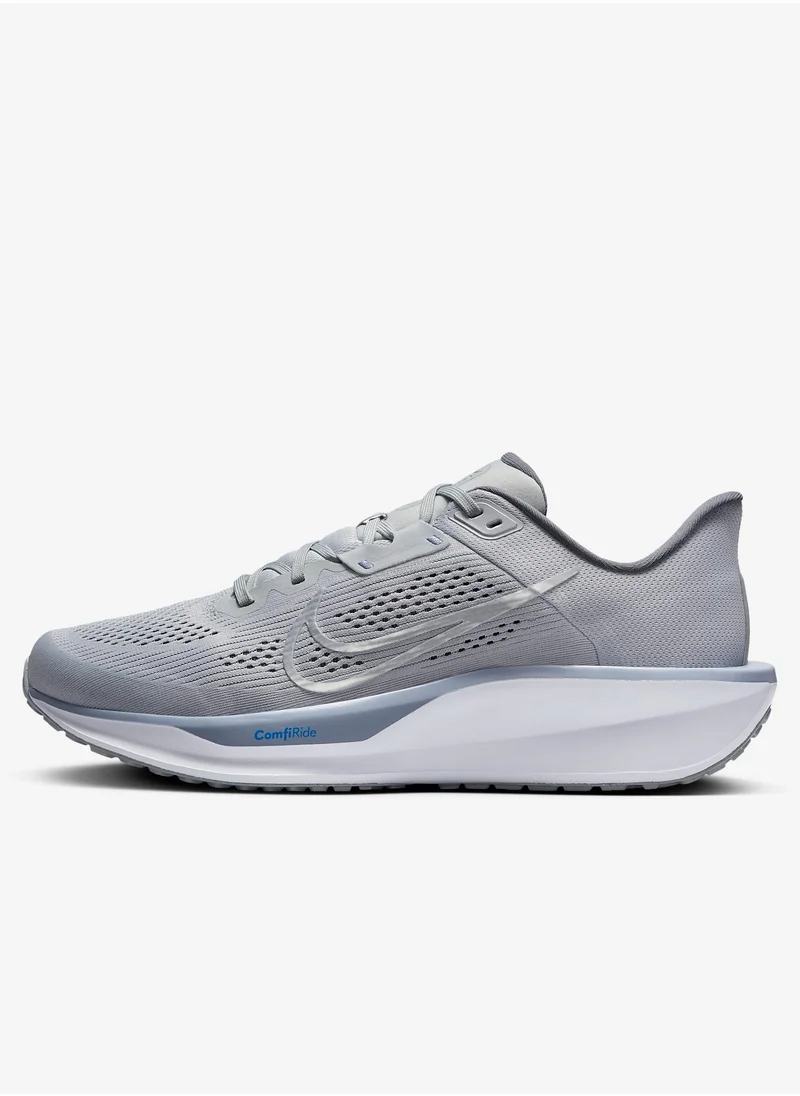 Nike Quest 6