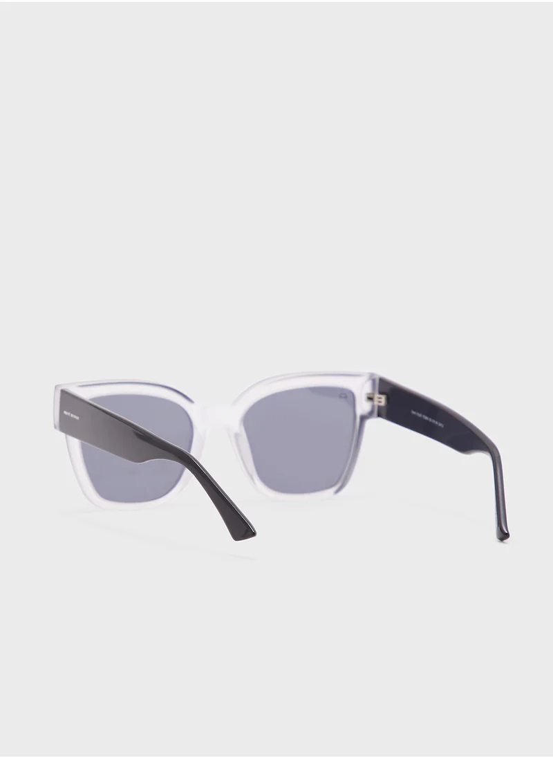 PRIVÉ REVAUX Shape Sunglasses