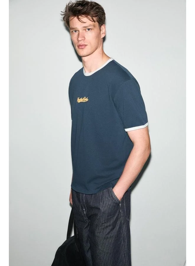 Grimelange GOLONDRO Men's 100% Organic Cotton Contrast Yoke Printed Detailed Regular Fit Navy T-Shirt.