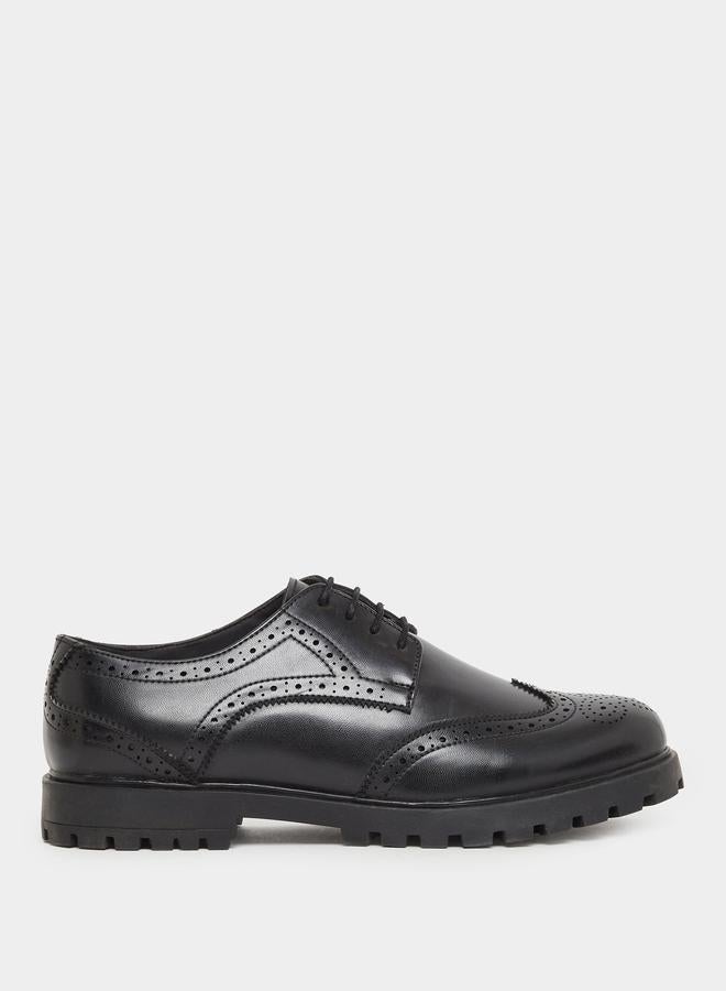 Styli Styli Plain Wingtip Lace-Up Brogue Shoes  - Image 1
