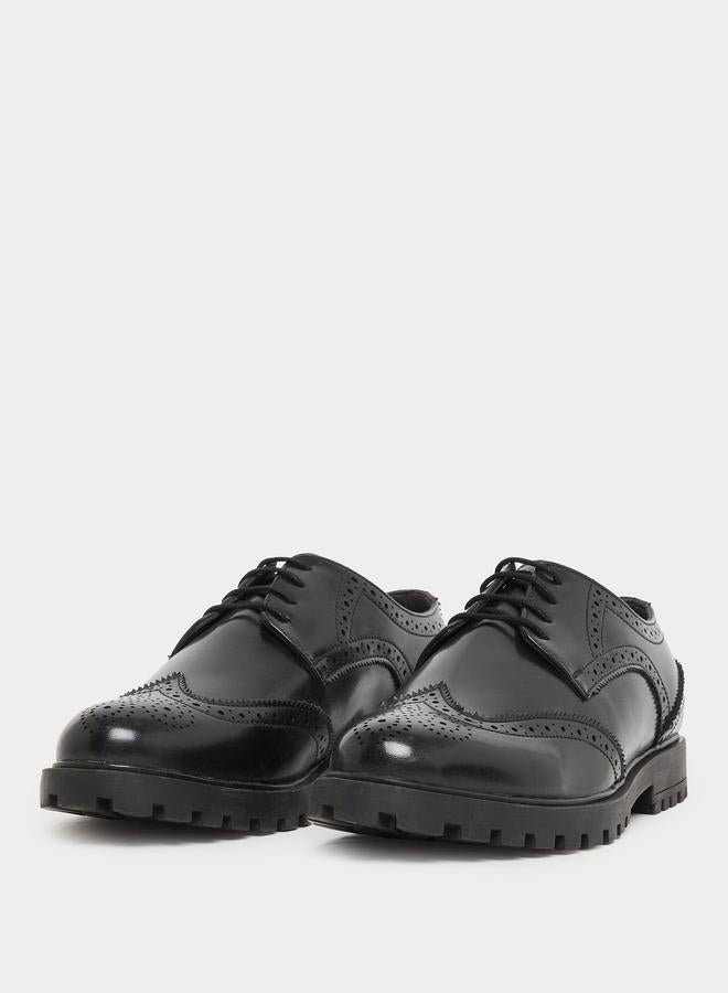 Styli Styli Plain Wingtip Lace-Up Brogue Shoes  - Image 2