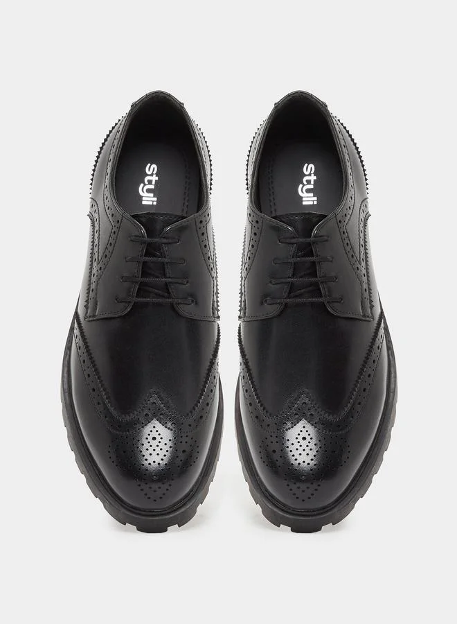 Styli Styli Plain Wingtip Lace-Up Brogue Shoes