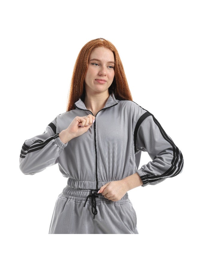 سيزار ترنج حريمي رياضي خامة سبورت مزود ب 4 شرائط علي الأكمام - Image 5