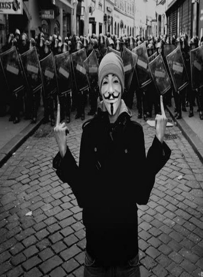 Selibration قناع تنكري مجهول الهوية من فيلم "V for Vendetta" (أبيض) لشخصية جاي فوكس، أو القرصان الإلكتروني، أو الهالوين، أو الأفلام، أو الناشط السياسي، أو الكوسبلاي (عبوة من 5 قطع) - Image 5