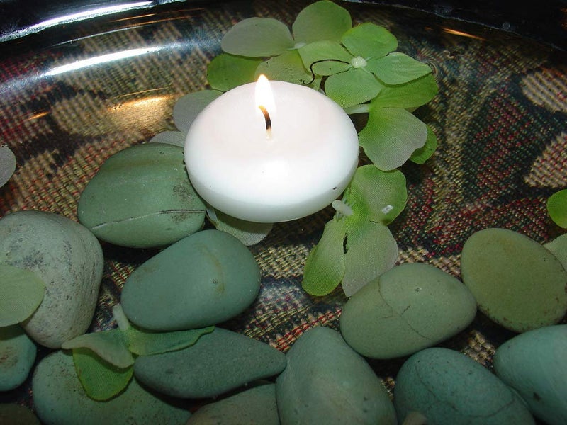 D'light Online Large White Floating Candles 3 Inch Wax Discs for Events, Weddings, Spa, Home Decor, Special Occasions, Cylinder Vases, Centerpieces, Pool and Holidays (Large - 3" (Set of 36), White) - Image 2