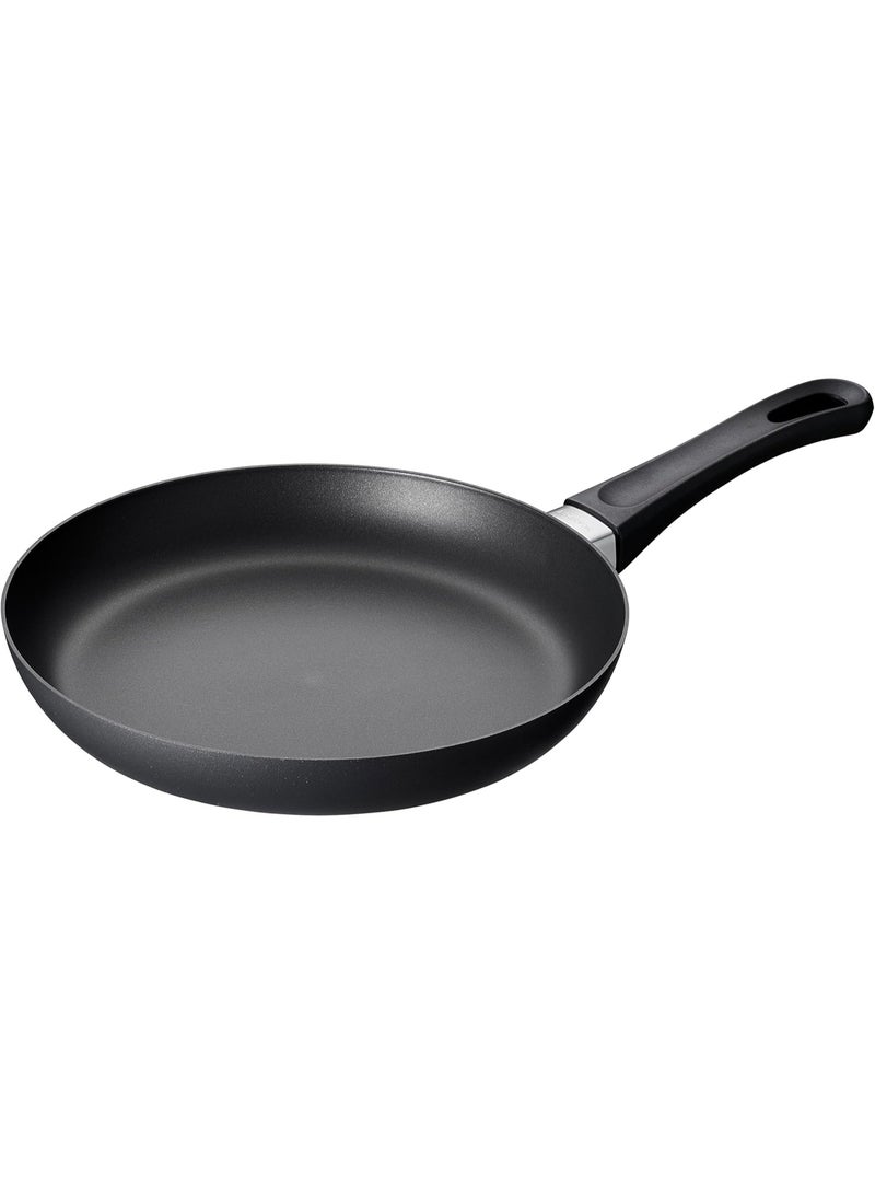 Scanpan Classic 9.5 Inch Fry Pan, Black - Image 1