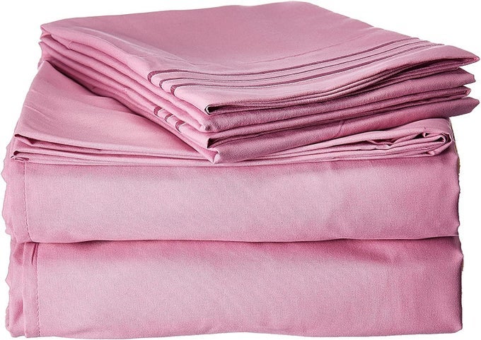 1800 SERIES HOTEL QUALITY SUPER SOFT WRINKLE RESISTANT FADE RESISTANT BEAUTIFUL DESIGN ON PILLOWCASES 3PIECE SHEET SET DEEP POCKET UP TO 16INCH TWINTWIN XL LIGHT PINK
